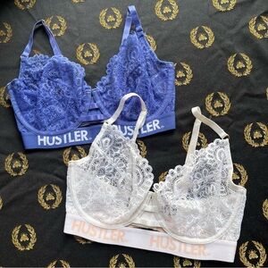 Set of 2 Hustler Longline Bras / White Blue / 32F / Underwire / No Padding